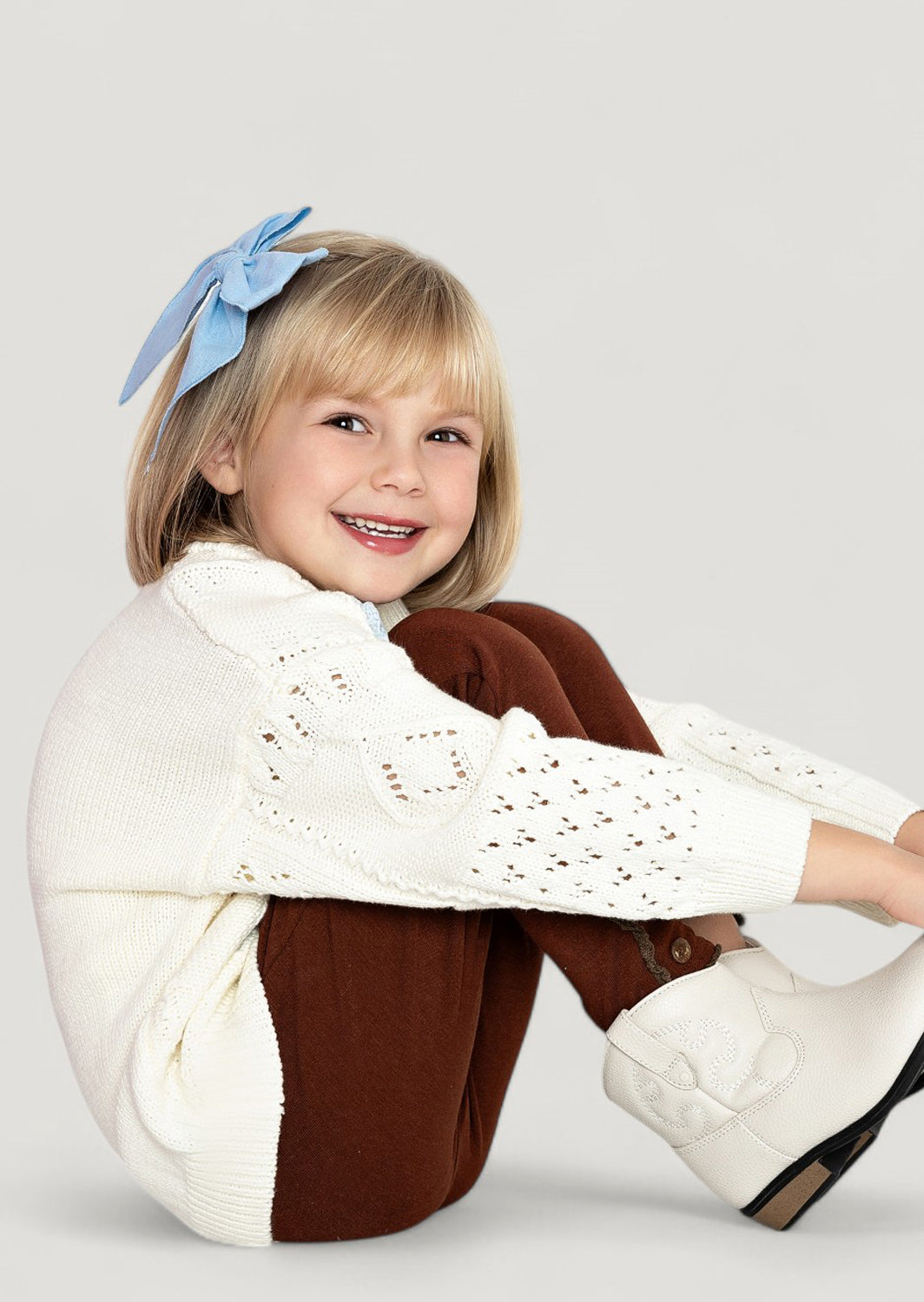 Little Girl Handknit Crochet Flowers Girls Pullover Sweater in Cream
