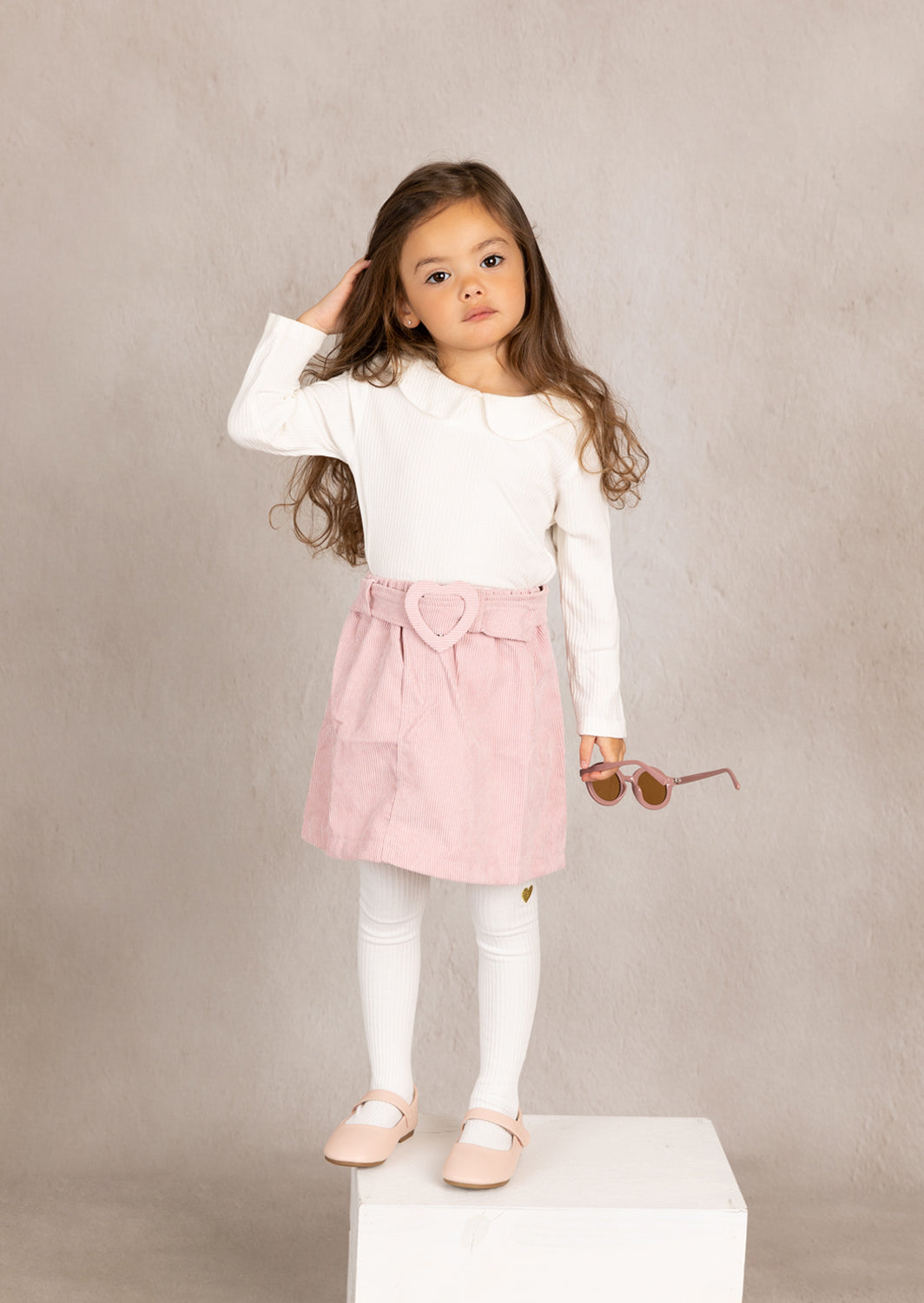 Ribbed Collar Pullover | White